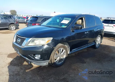 2013 Nissan Pathfinder Platinum z USA, uszkodzony, nr VIN 5N1AR2MN7DC665912
